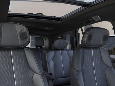 2026 Cadillac VISTIQ Luxury