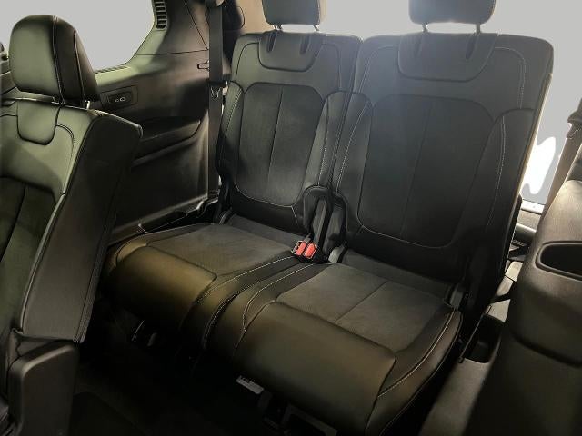 2022 Jeep Grand Cherokee L Altitude 4x4