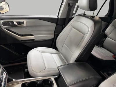 2021 Ford Explorer XLT 4WD