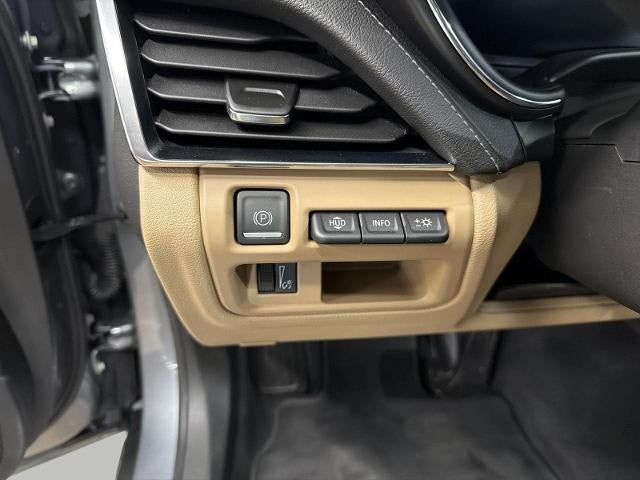 2022 Cadillac CT5 4dr Sdn Premium Luxury