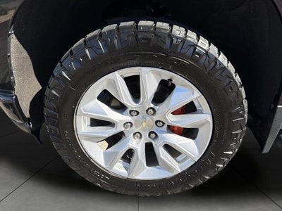 2019 Chevrolet Silverado 1500 4WD Crew Cab 147 Custom