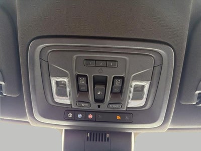 2022 Chevrolet Silverado 1500 4WD Crew Cab 147 High Country