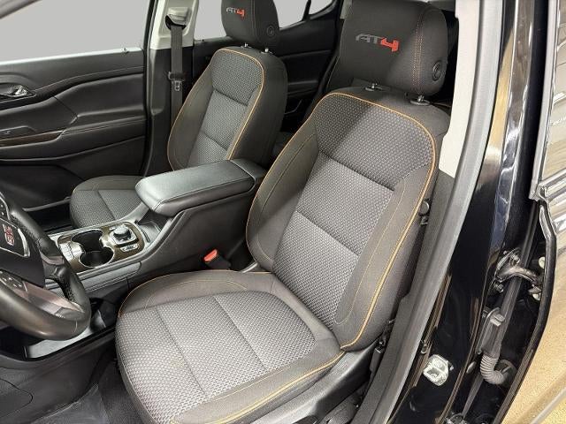 2023 GMC Acadia AWD 4dr AT4
