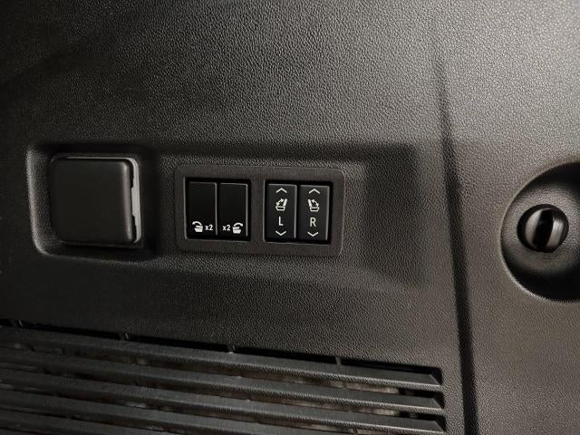 2024 GMC Yukon 4WD 4dr AT4