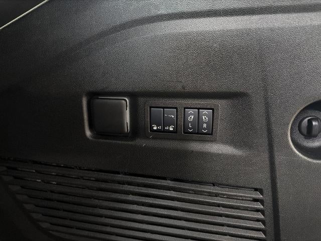 2025 GMC Yukon XL 4WD 4dr Denali