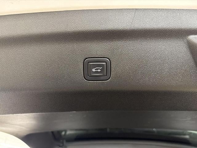 2025 GMC Yukon XL 4WD 4dr Denali