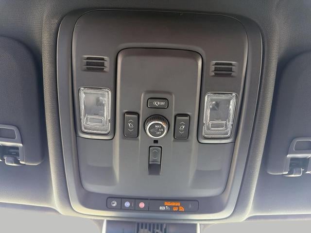 2025 GMC Yukon XL 4WD 4dr Denali