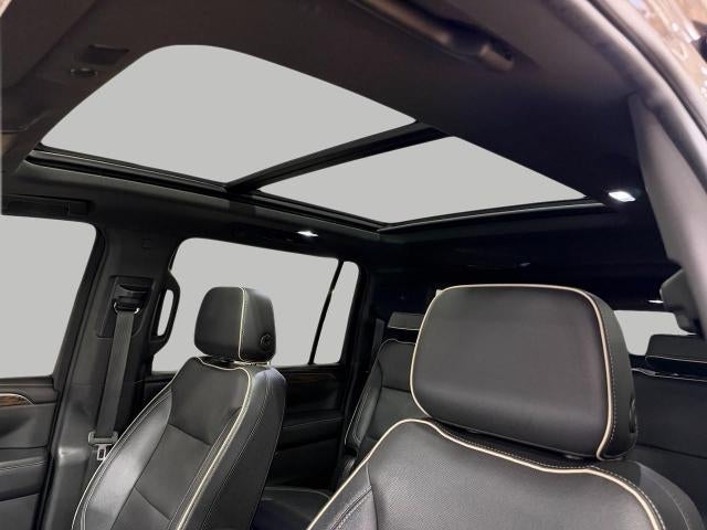 2021 Chevrolet Suburban 4WD 4dr Premier