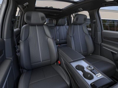 2026 Cadillac VISTIQ AWD 4dr Luxury