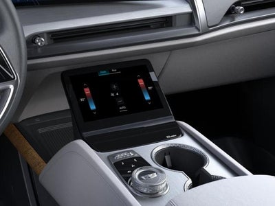2027 Cadillac VISTIQ AWD 4dr Luxury