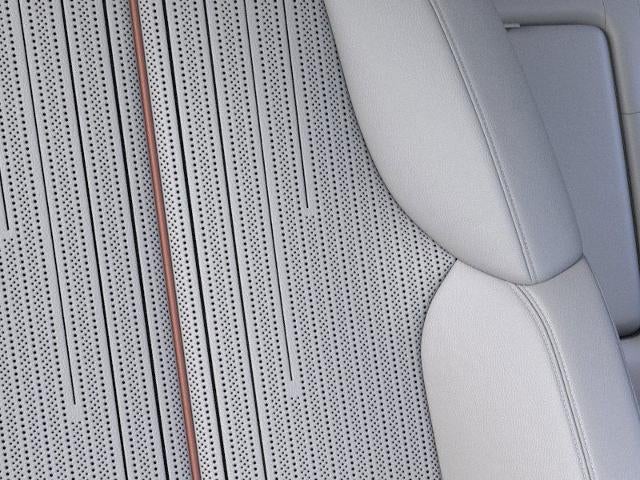 2026 Cadillac VISTIQ AWD 4dr Luxury