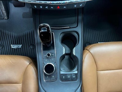 2022 Cadillac XT4 AWD 4dr Premium Luxury