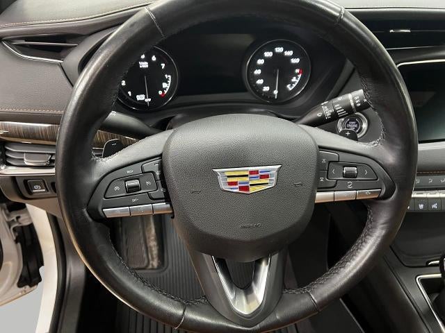 2022 Cadillac XT4 AWD 4dr Premium Luxury