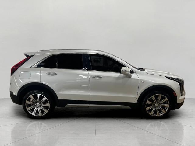 2022 Cadillac XT4 AWD 4dr Premium Luxury