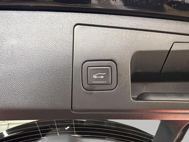 2025 Cadillac XT4 AWD 4dr Sport