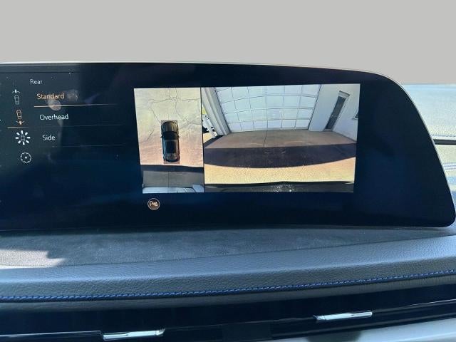2025 Cadillac XT4 AWD 4dr Sport