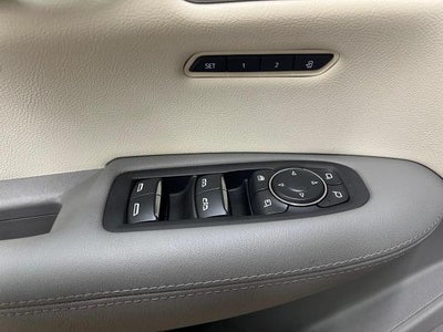 2023 Cadillac XT5 AWD 4dr Premium Luxury