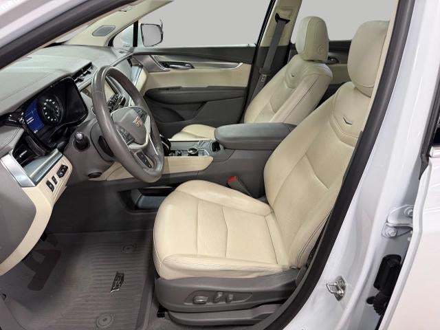 2025 Cadillac XT5 AWD 4dr Premium Luxury