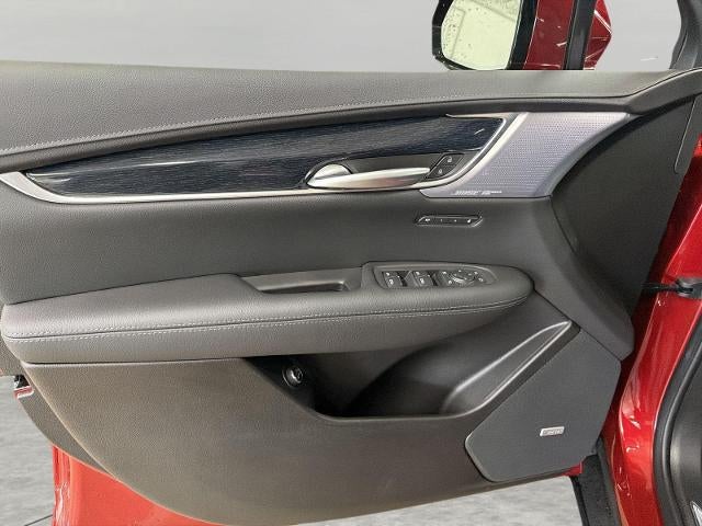 2026 Cadillac XT5 AWD 4dr Premium Luxury