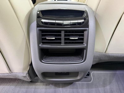 2024 Cadillac XT5 AWD 4dr Premium Luxury