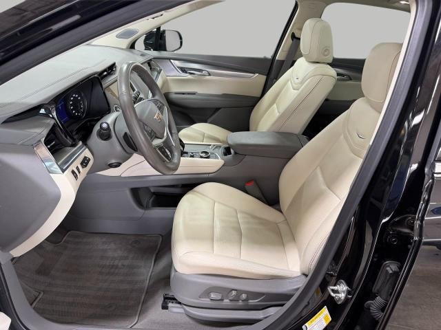 2024 Cadillac XT5 AWD 4dr Premium Luxury