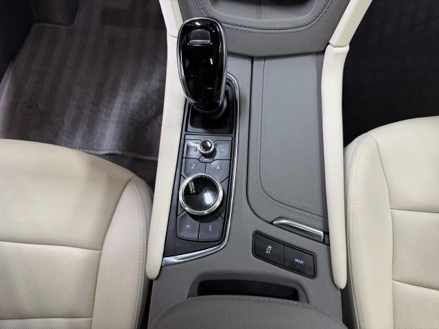 2024 Cadillac XT5 AWD 4dr Premium Luxury