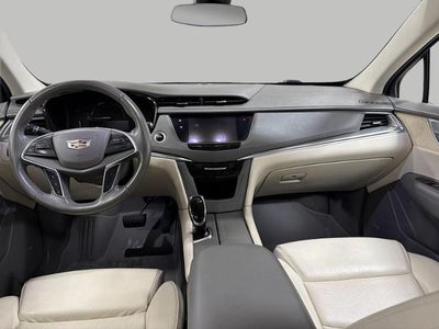 2017 Cadillac XT5 AWD 4dr Premium Luxury