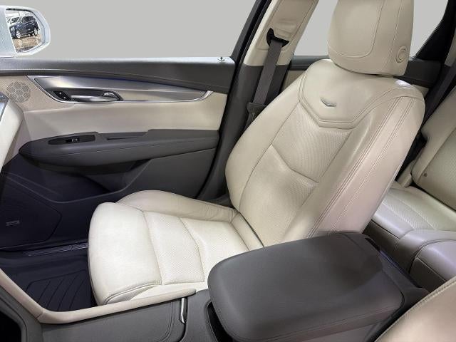2017 Cadillac XT5 AWD 4dr Premium Luxury