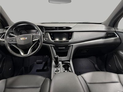 2024 Cadillac XT6 Luxury