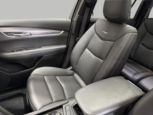 2024 Cadillac XT6 Luxury