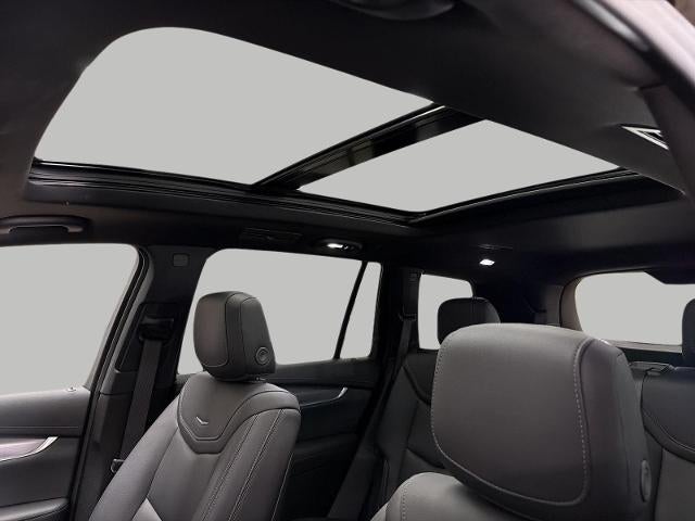 2024 Cadillac XT6 Luxury