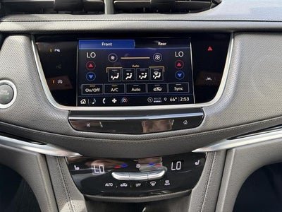 2024 Cadillac XT6 Luxury