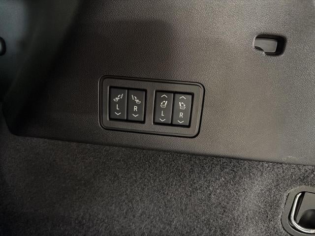 2025 Cadillac XT6 AWD 4dr Premium Luxury