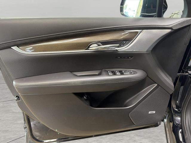 2025 Cadillac XT6 AWD 4dr Premium Luxury