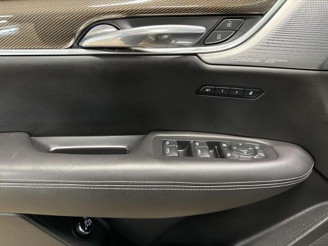 2023 Cadillac XT6 AWD 4dr Premium Luxury
