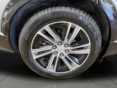 2024 Cadillac LYRIQ 4dr Luxury w/1SC