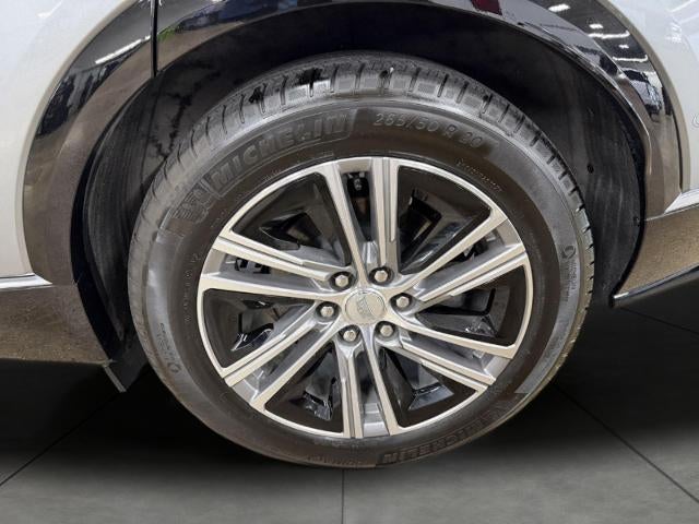 2024 Cadillac LYRIQ 4dr Luxury w/1SC