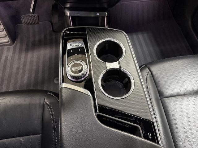 2024 Cadillac LYRIQ 4dr Luxury w/1SC