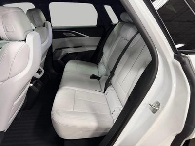 2024 Cadillac LYRIQ 4dr Luxury w/1SD