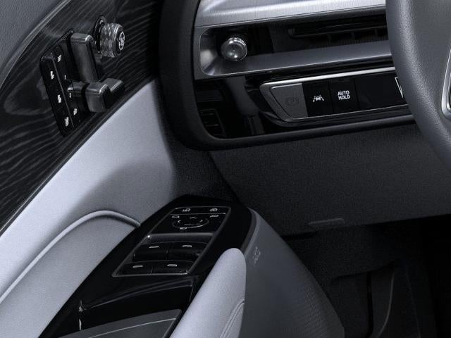 2026 Cadillac LYRIQ 4dr Signature Luxury