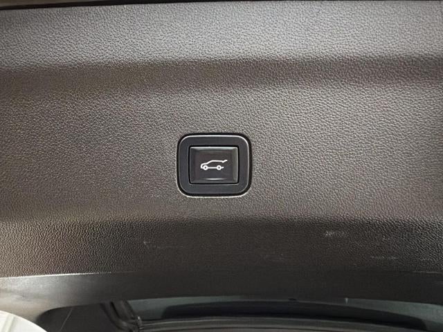 2021 Cadillac Escalade 4WD 4dr Premium Luxury