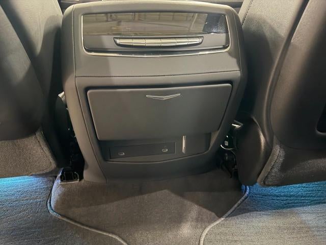 2023 Cadillac Escalade ESV 4WD 4dr Premium Luxury