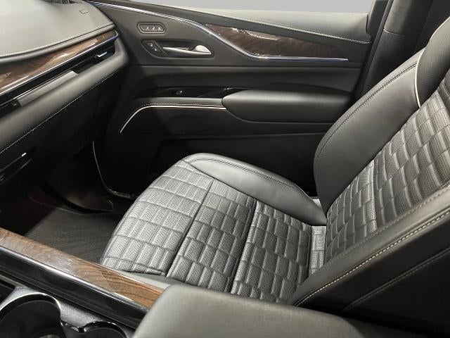 2024 Cadillac Escalade ESV 4WD 4dr Sport Platinum
