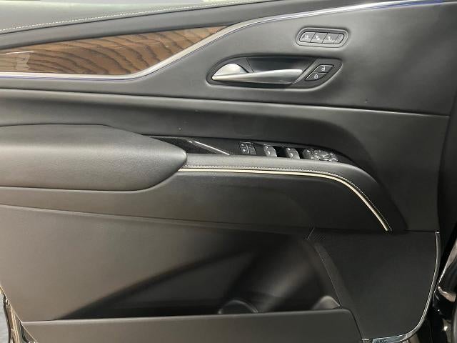 2024 Cadillac Escalade ESV 4WD 4dr Sport Platinum