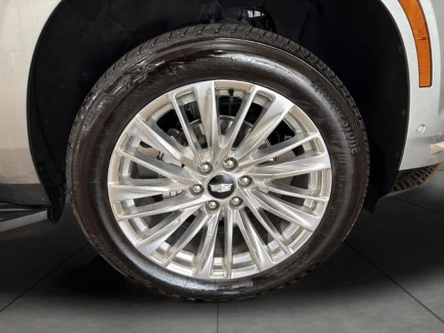 2025 Cadillac Escalade ESV 4WD 4dr Premium Luxury