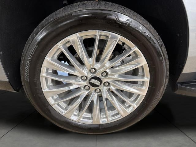 2025 Cadillac Escalade ESV 4WD 4dr Premium Luxury