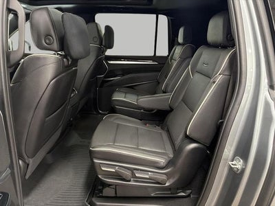 2025 Cadillac Escalade ESV 4WD 4dr Premium Luxury