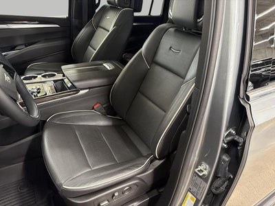2025 Cadillac Escalade ESV 4WD 4dr Premium Luxury