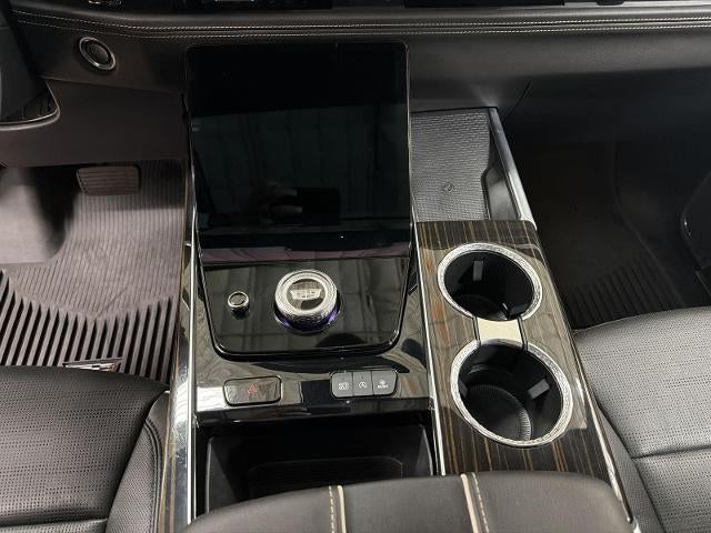 2025 Cadillac Escalade ESV 4WD 4dr Premium Luxury