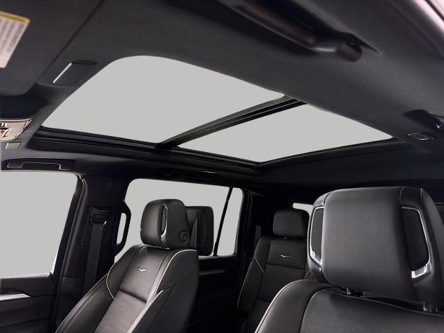 2025 Cadillac Escalade ESV 4WD 4dr Premium Luxury